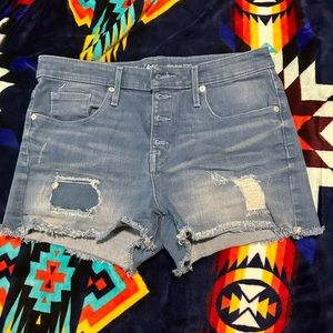 Women’s Power stretche high waisted shorts